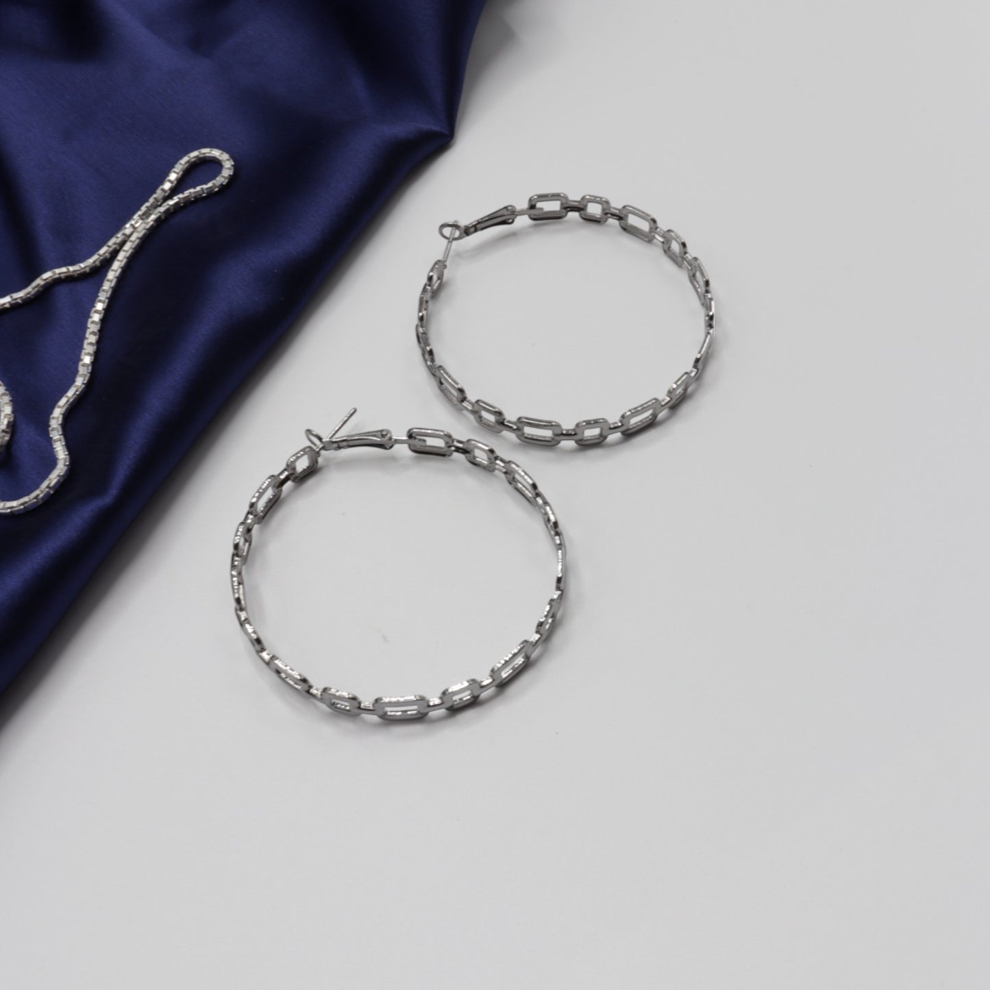 Chainlink Hoops Korean Earrings