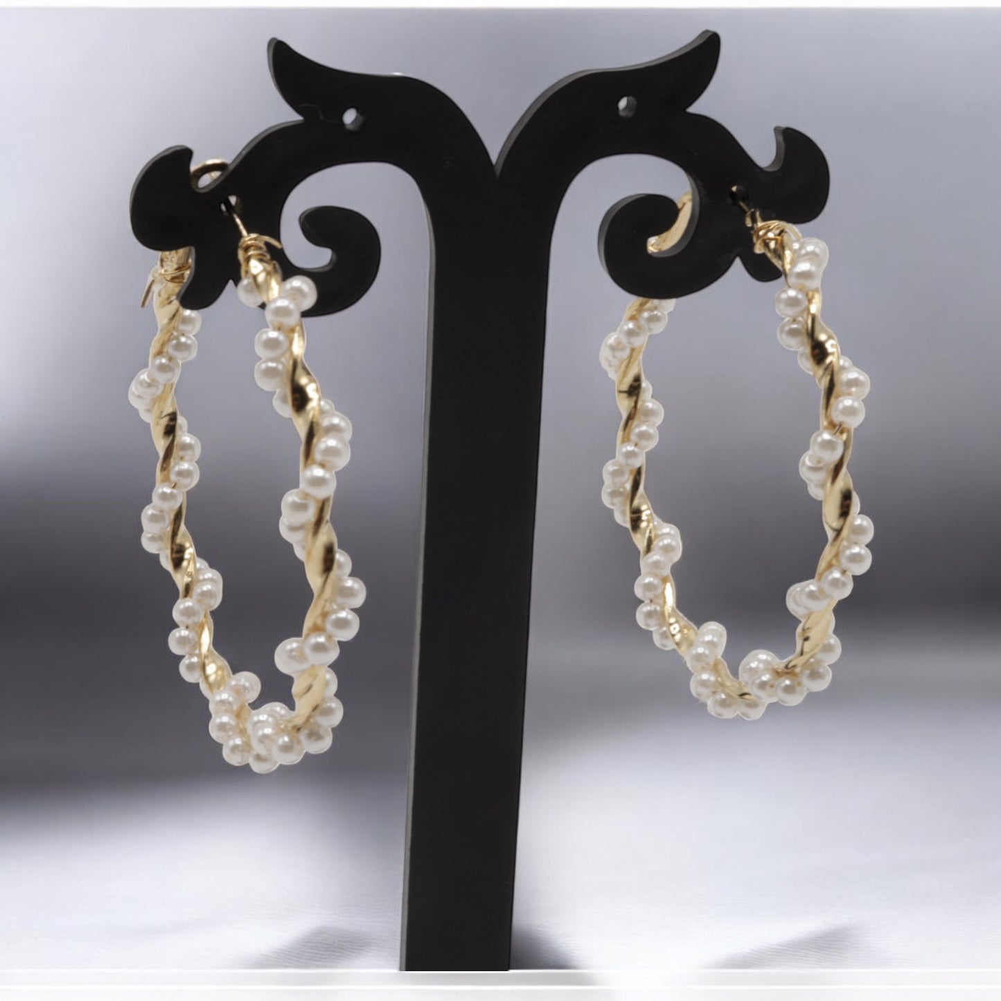 Round Shape Pearl Korean Earrings