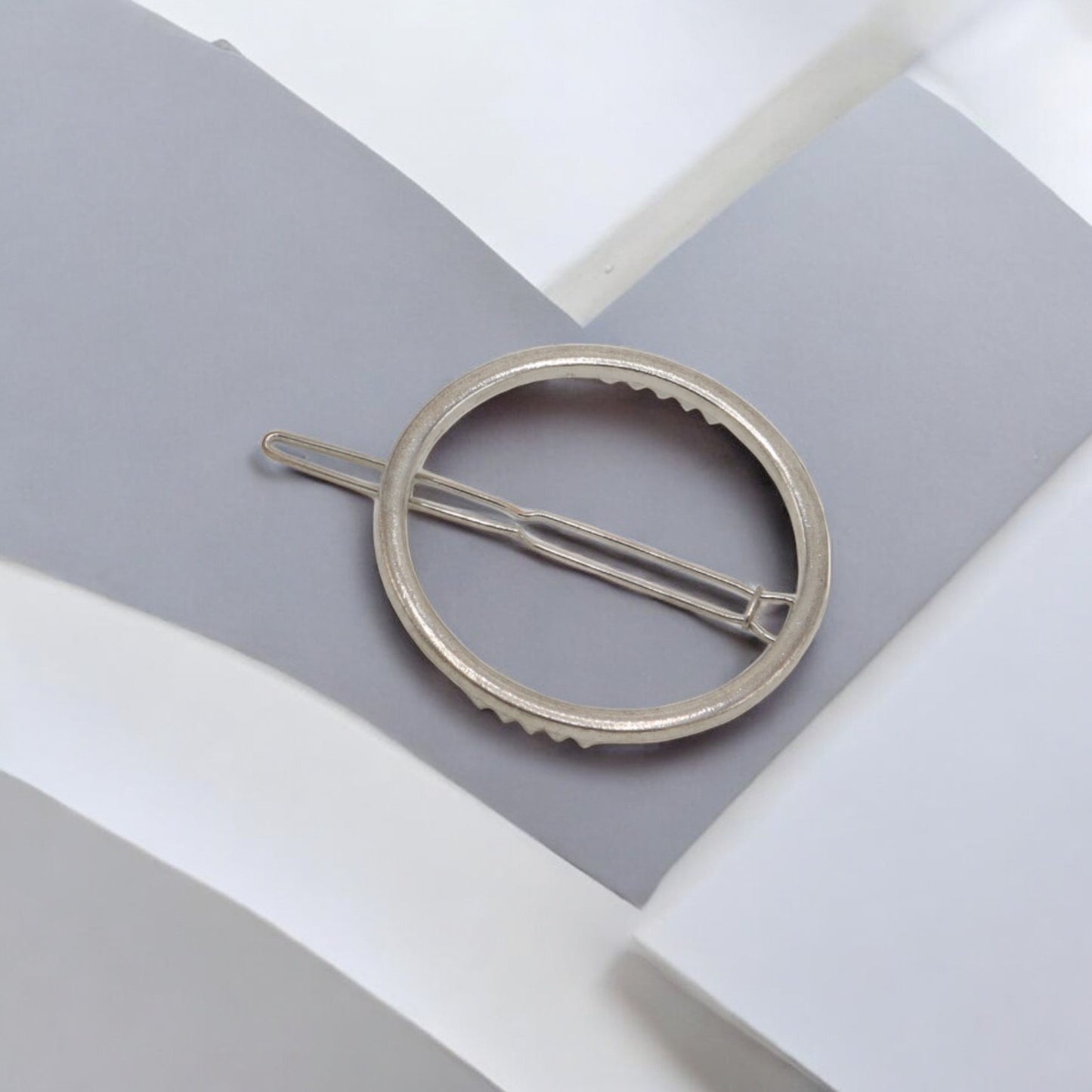 Minimalist Bobby Pin Geometry Metal