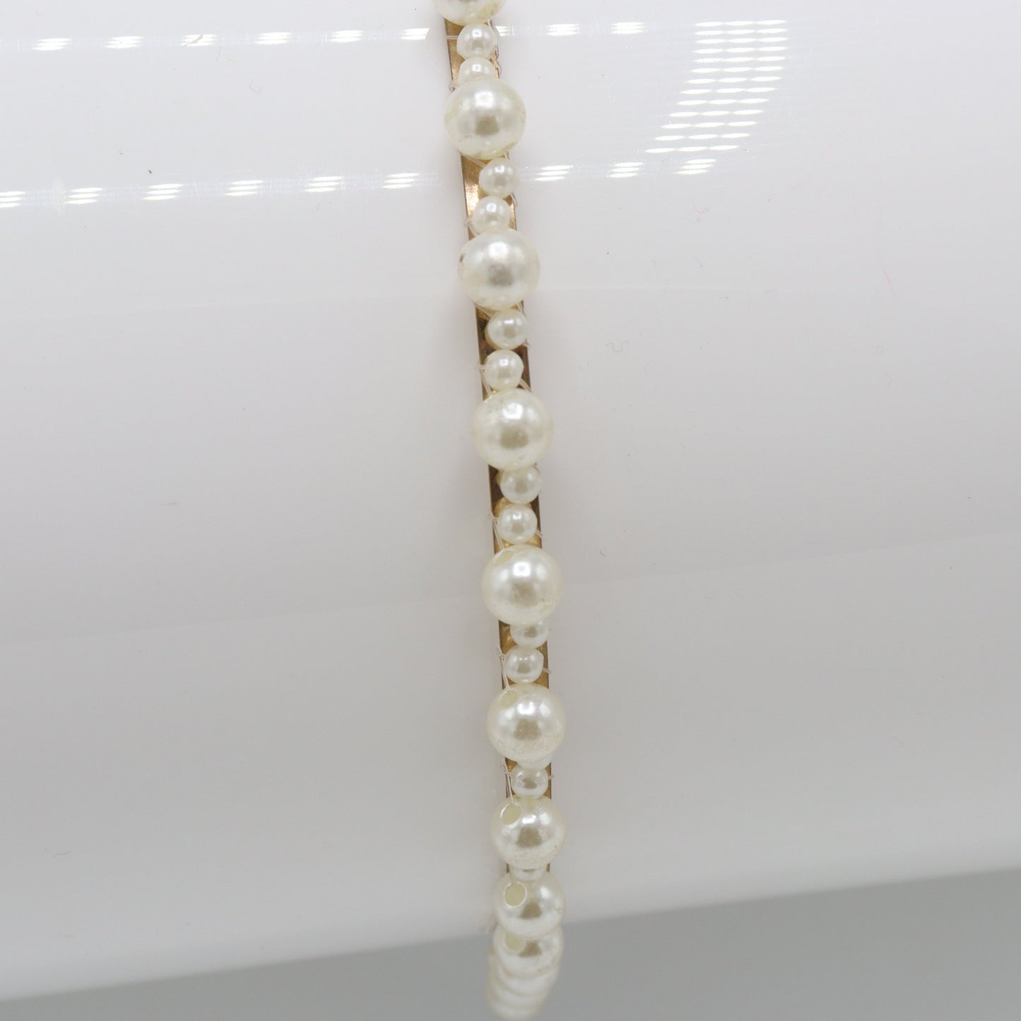 Minimalist Pearl Line Headband