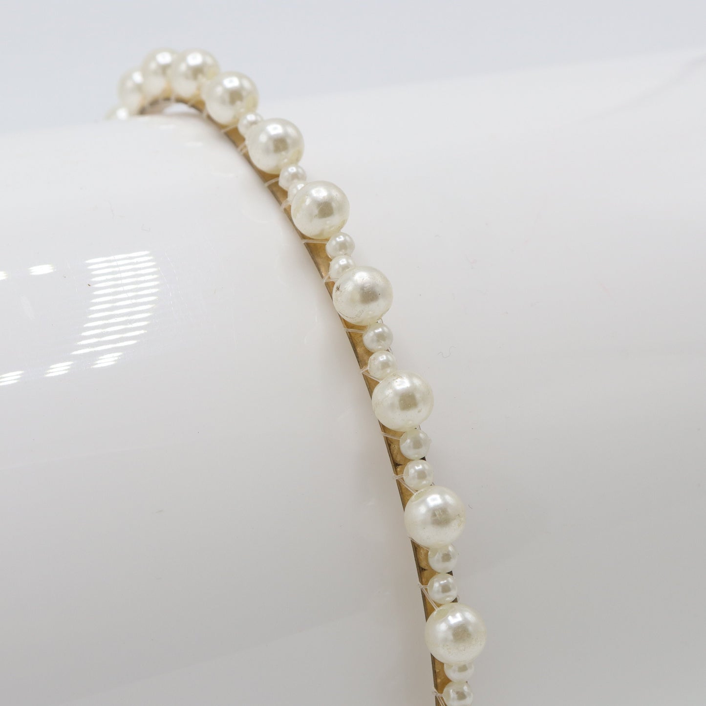 Minimalist Pearl Line Headband