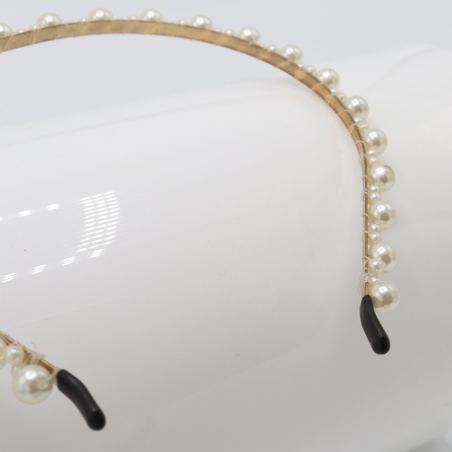 Minimalist Pearl Line Headband