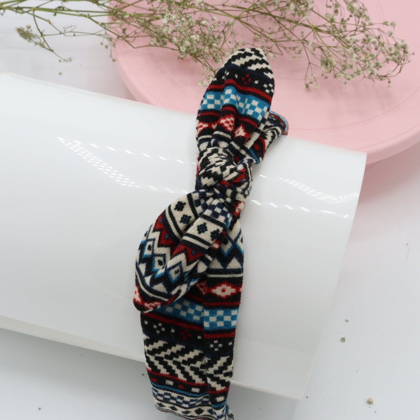 Snowy White Hairband