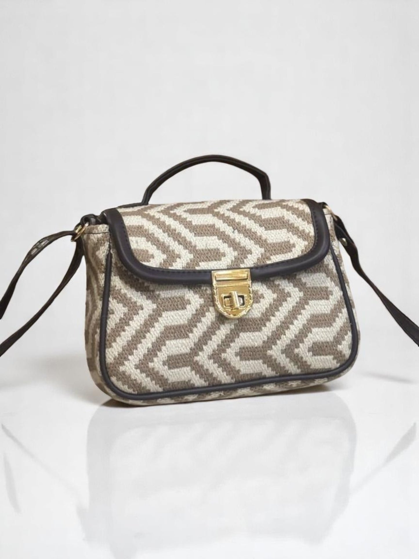 GeoLock Sling Bag