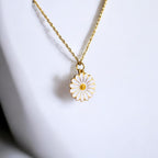 Daisy Dreams Pendant Chain