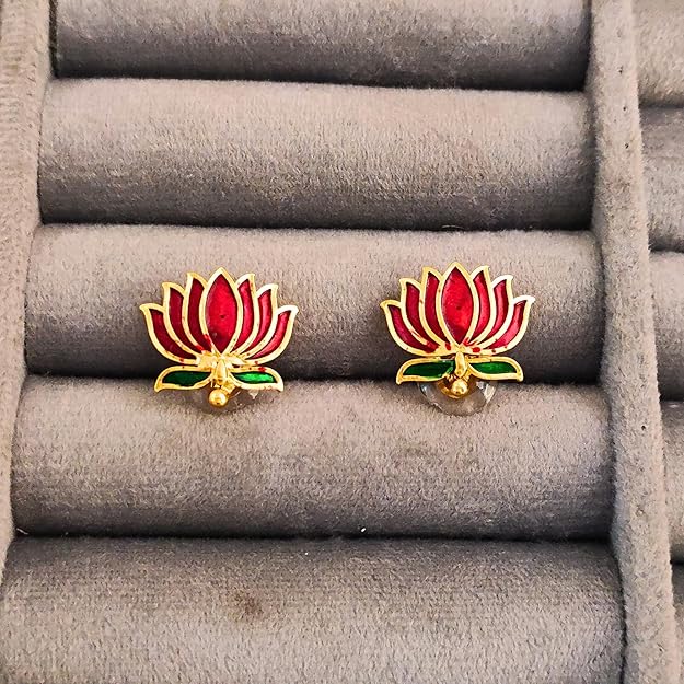 Lotus necklace