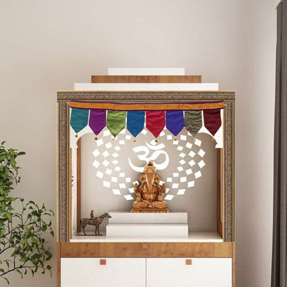 Green Aura Decor