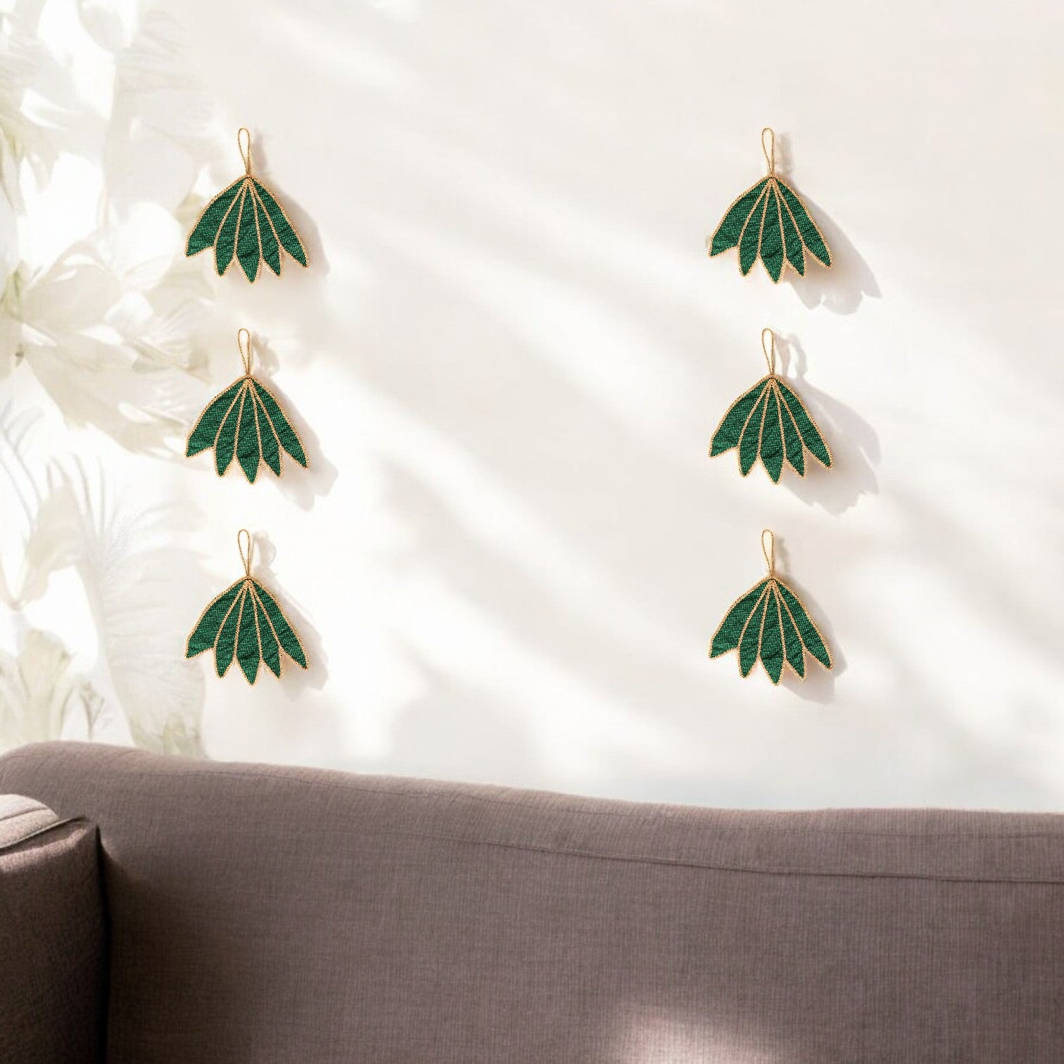 Handmade Leaf Wall Decoration - Multi-Functional Khan Fabric Decor
