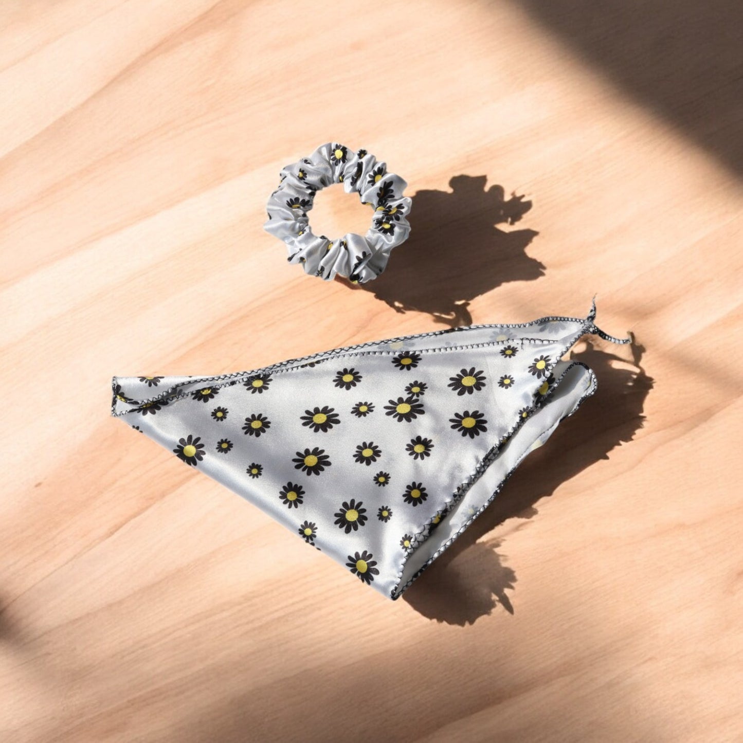Daisy Scarf Scrunchie