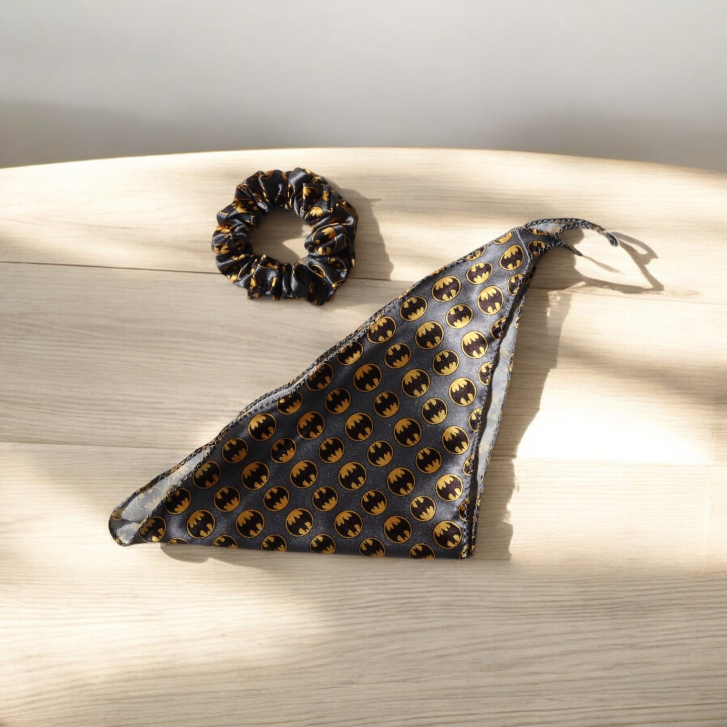 Avengers-Print Scarf Scrunchie