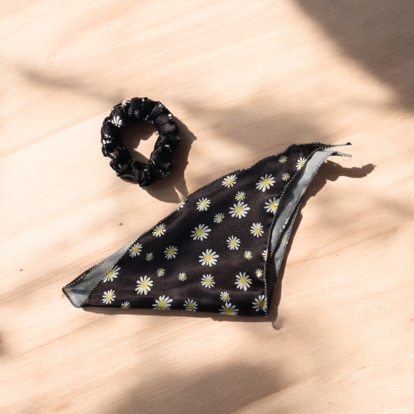 Daisy Scarf Scrunchie