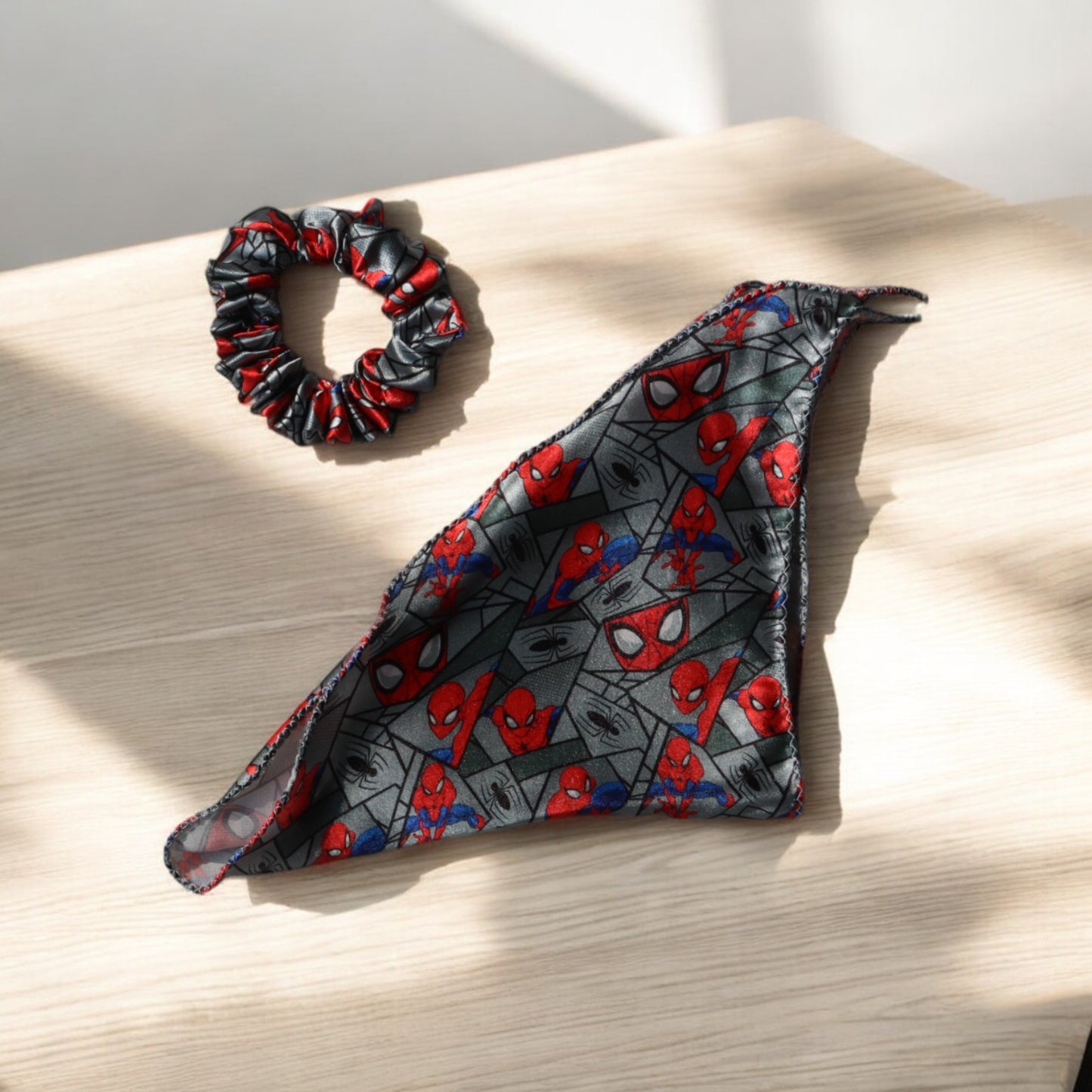 Avengers-Print Scarf Scrunchie