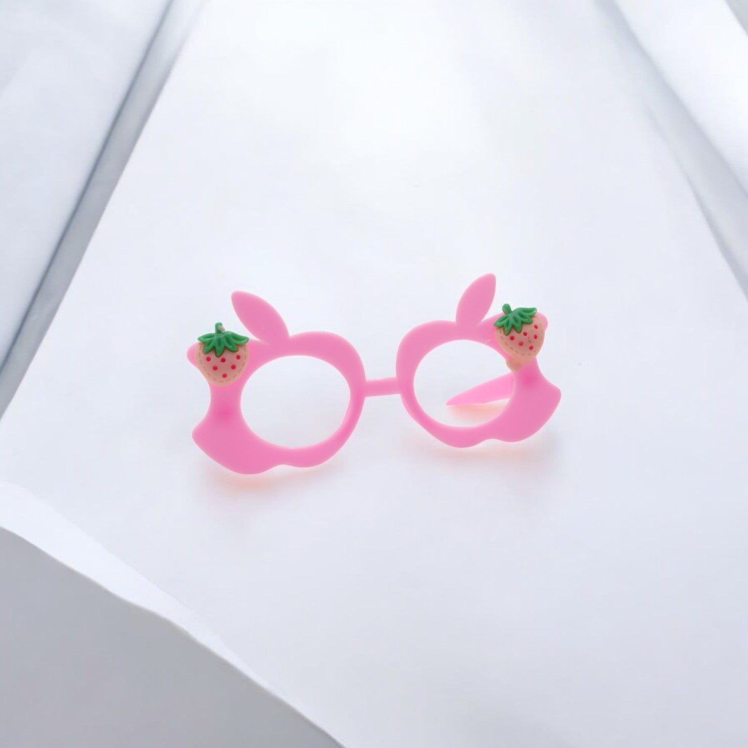 Strawberry Princess Jewelry Gift Set – Necklace, Bracelet, Hand Ring & Fancy Goggles