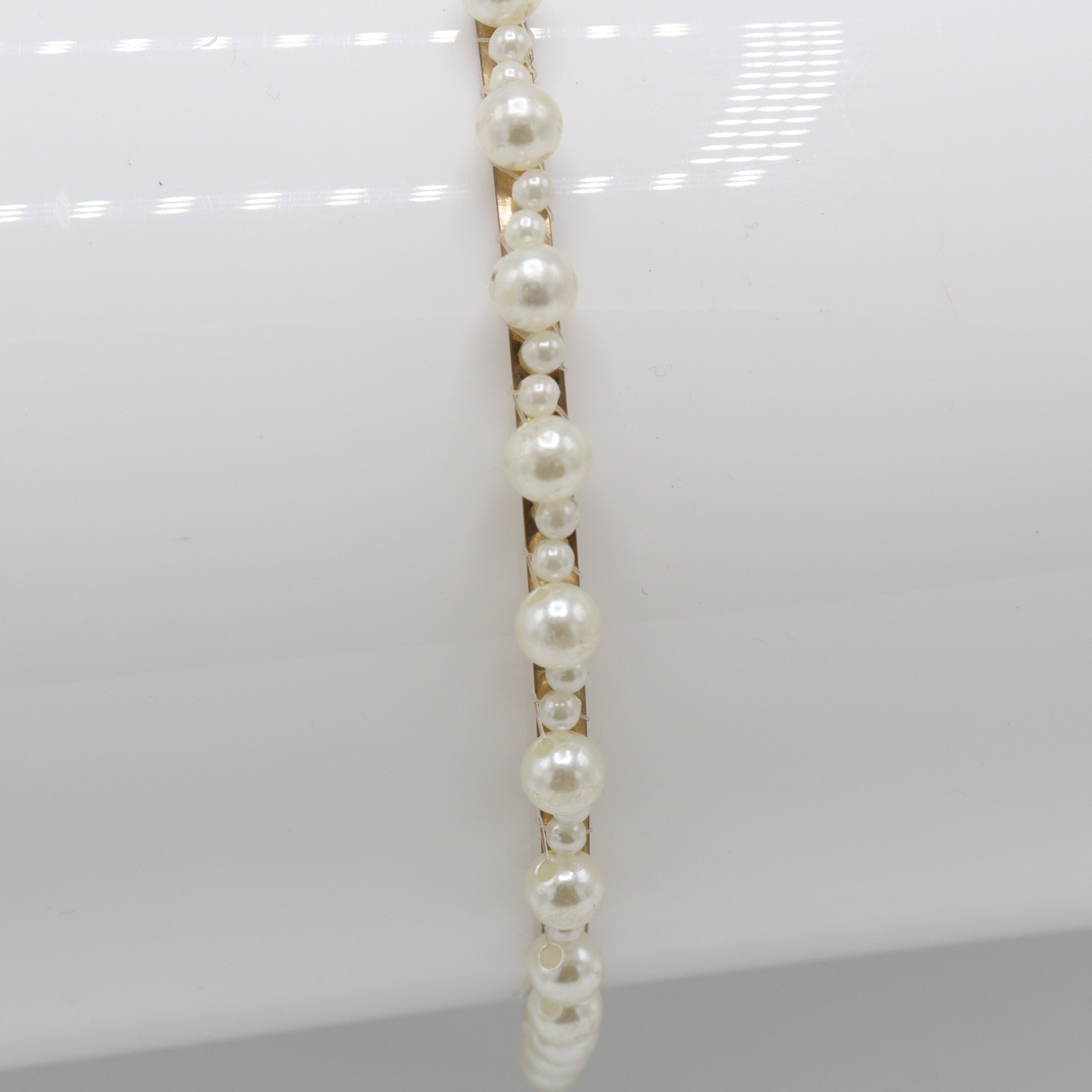 Minimalist Pearl Line Headband