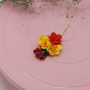Bridal Flower Maang Tika – Perfect for Traditional Ceremonies
