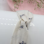 Blue Petal Whispe