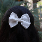 traditional style Hair bow clip m size