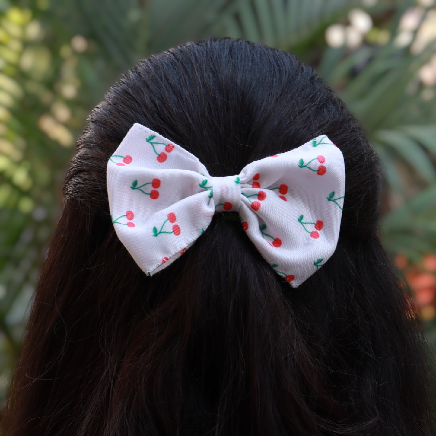 traditional style Hair bow clip m size