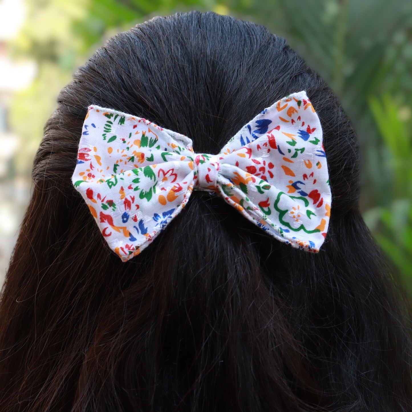 traditional style Hair bow clip m size