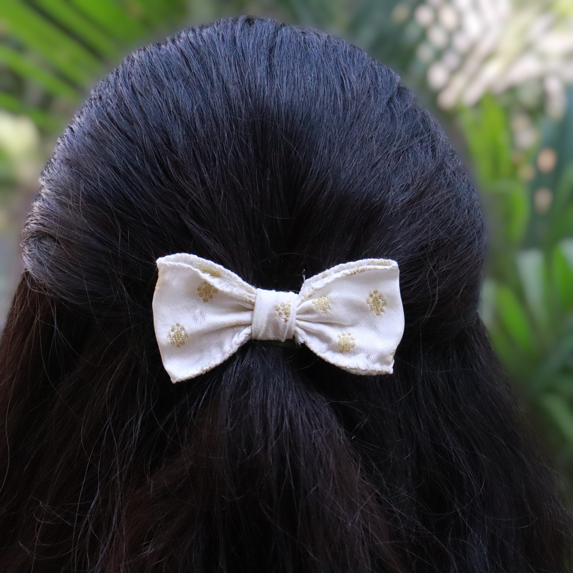 traditional style Hair bow clip S size