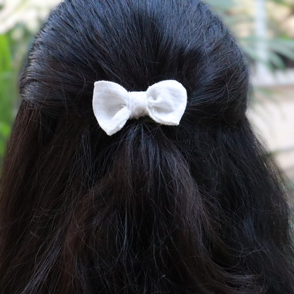 traditional style Hair bow clip S size