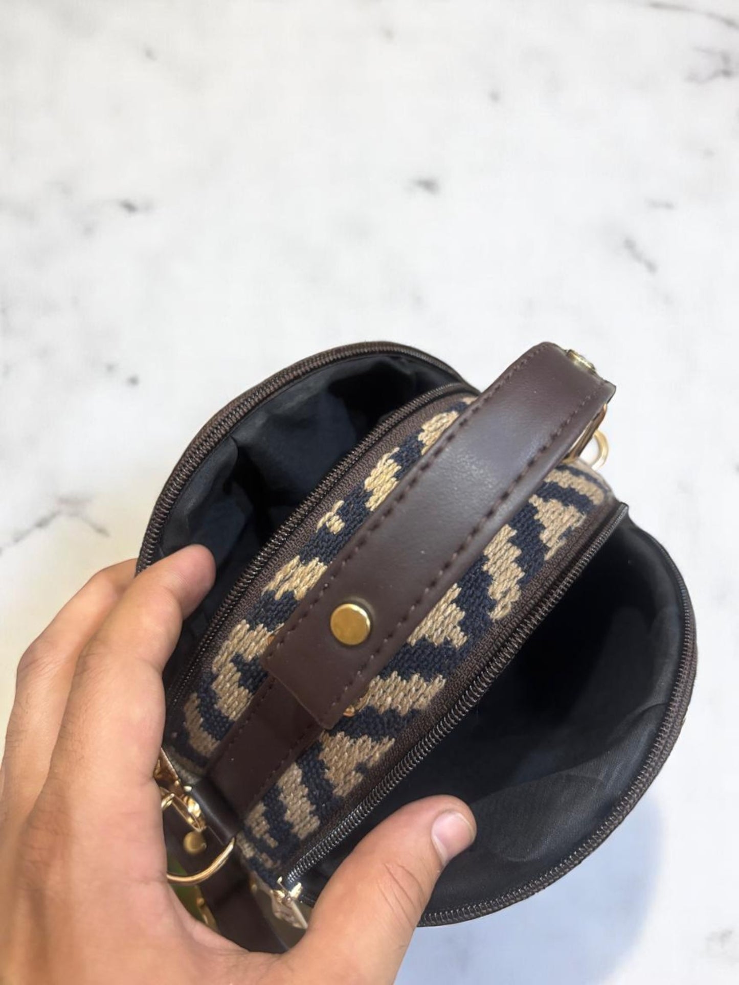 Earth Sling bag