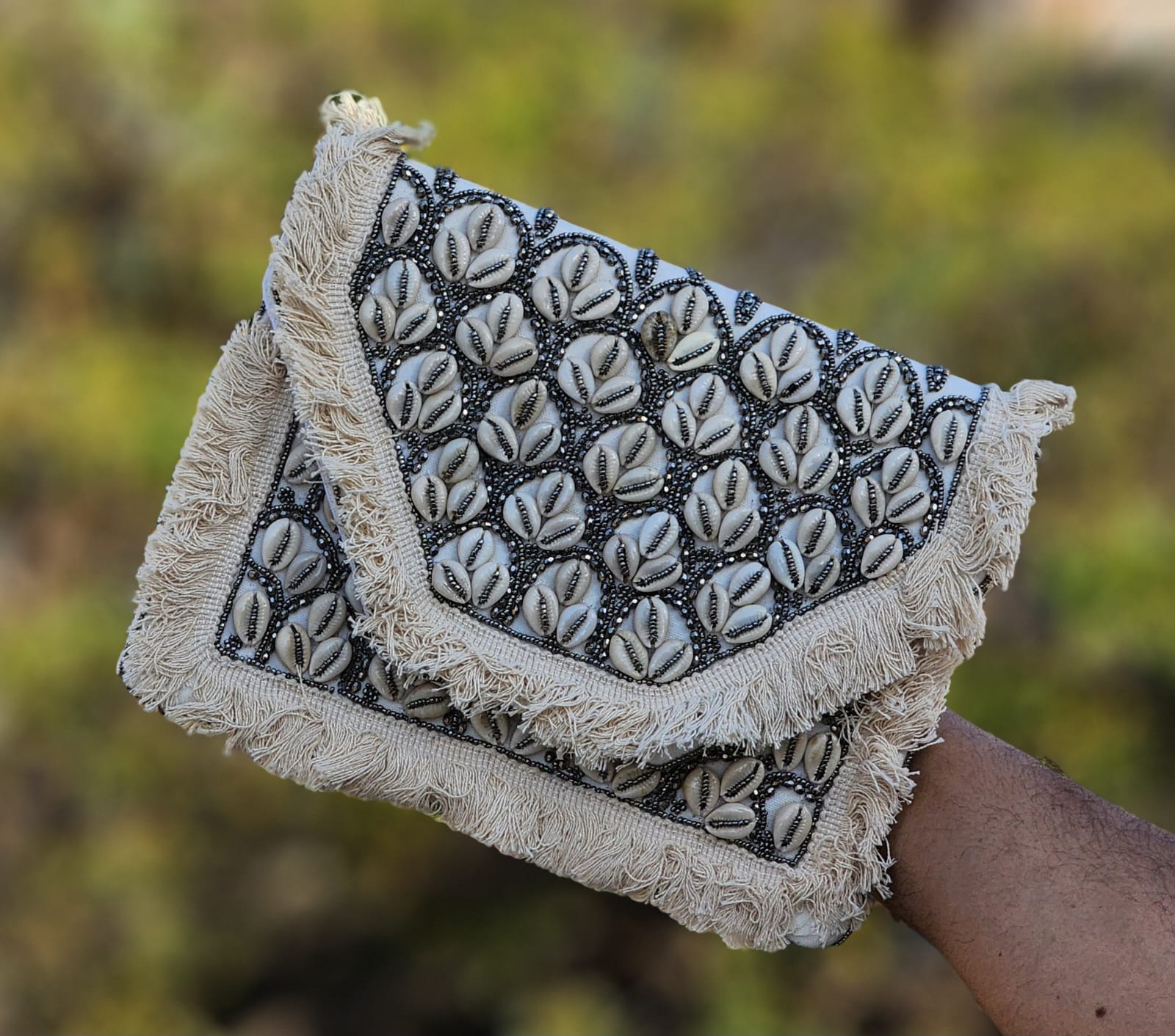 ANTIQUE BOHO SLING BAG