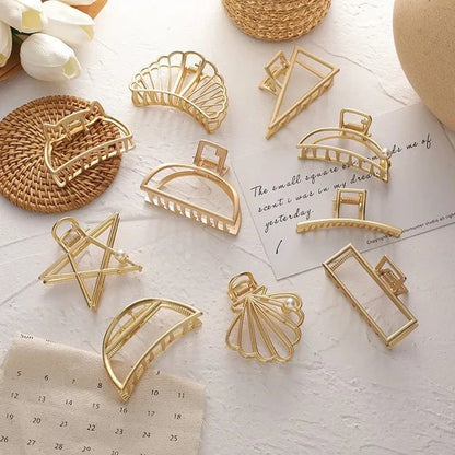 Small Metal Hair Clutcher Set – 4 Pcs with Random Designs